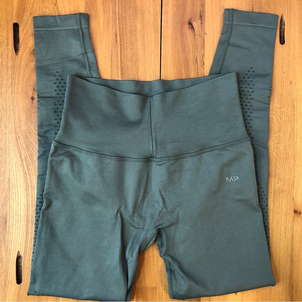 My Protein Women's Yoga Workout High-Waisted Leggings - Green